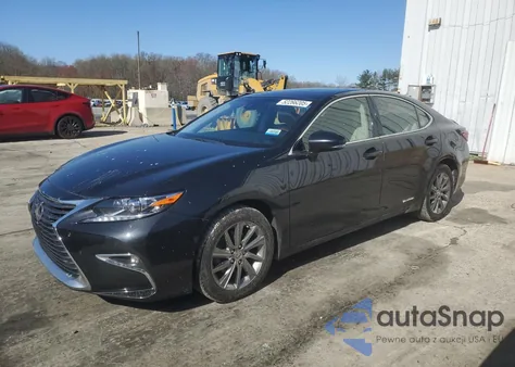 2018 Lexus Es 300H z USA, uszkodzony, nr VIN JTHBW1GG2J2187567